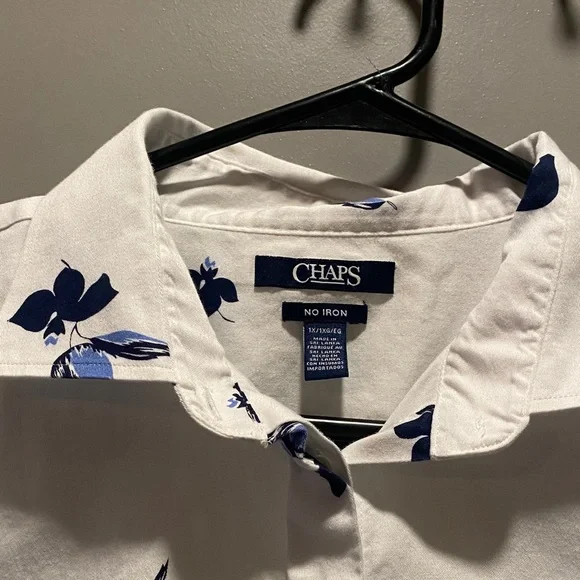 Chaps Women’s White & Blue Floral No-Iron Button-Down Blouse | Size 1X | 100% Co - Picture 3 of 10